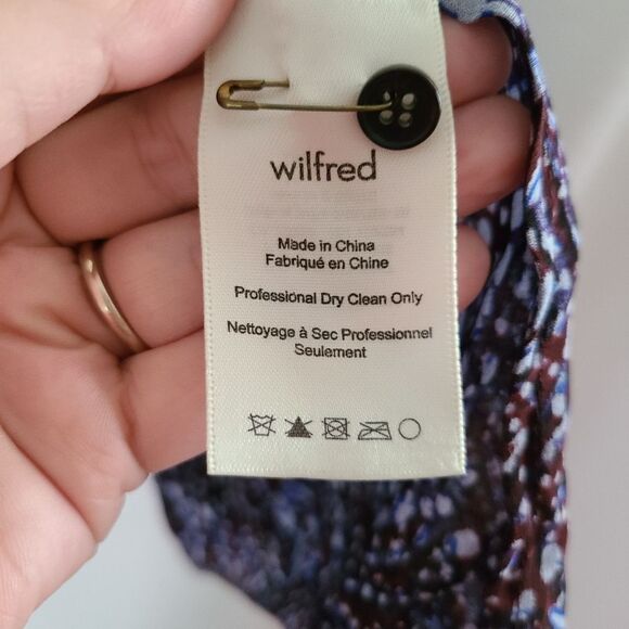 Wilfred Aritzia Blue Spotted Sheer Blouse Size M - Picture 5 of 7